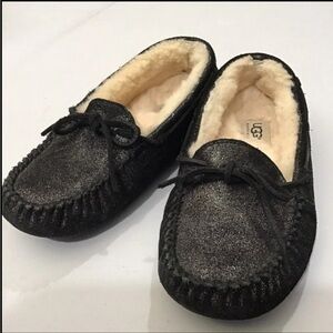 UGG Dakota Metallic Twinkle Black Moccasin Style Slippers